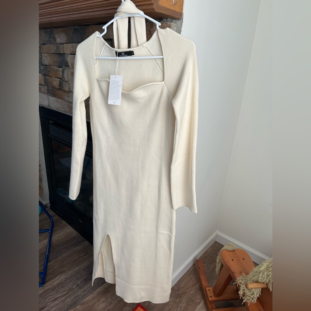 NWT size small sweater dress with tie